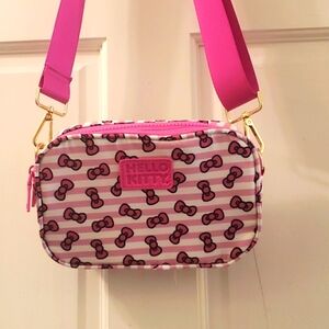 NWOT: Hello kitty crossbody bag